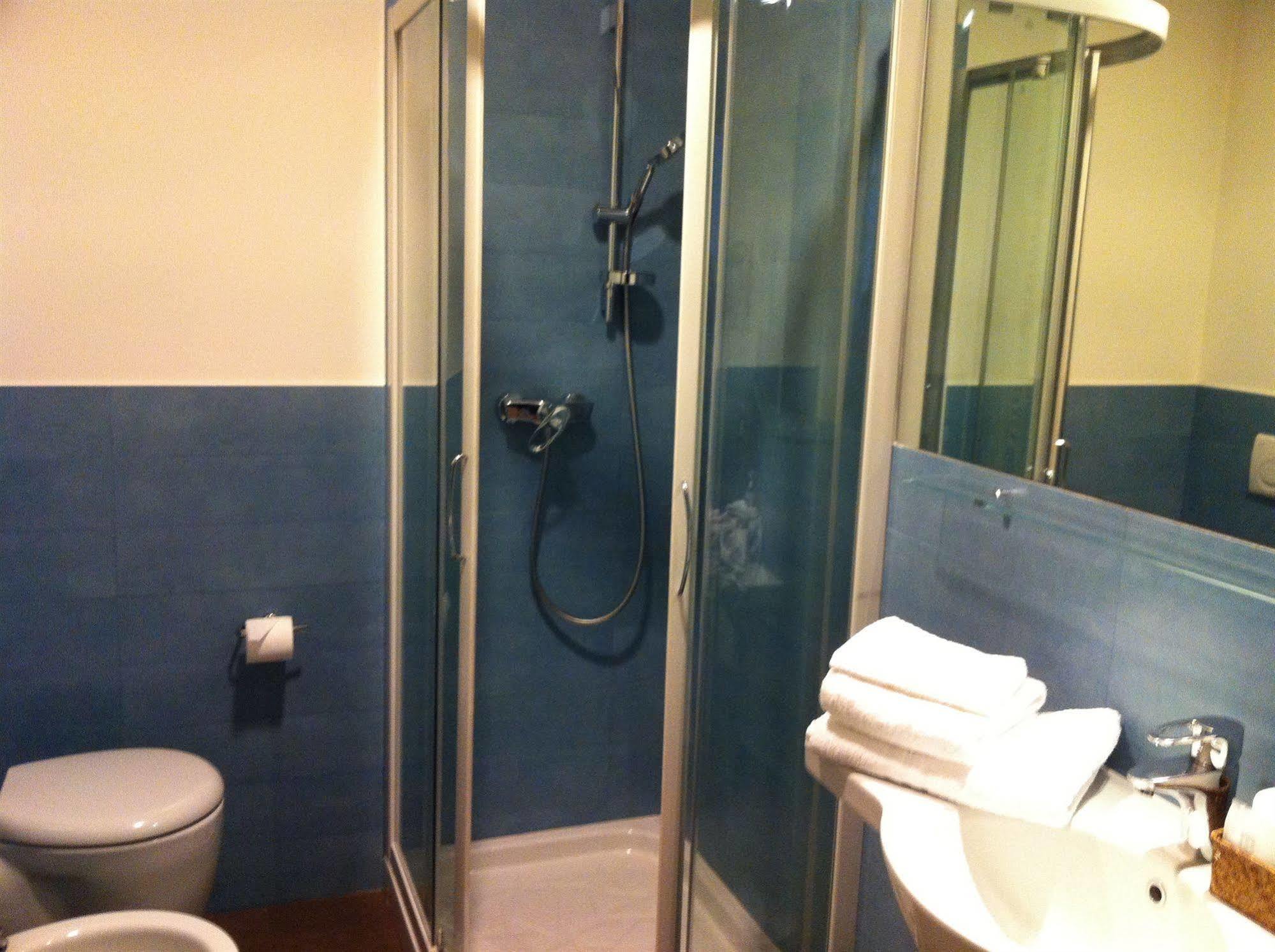 Romeo Design Rooms Verona Luaran gambar