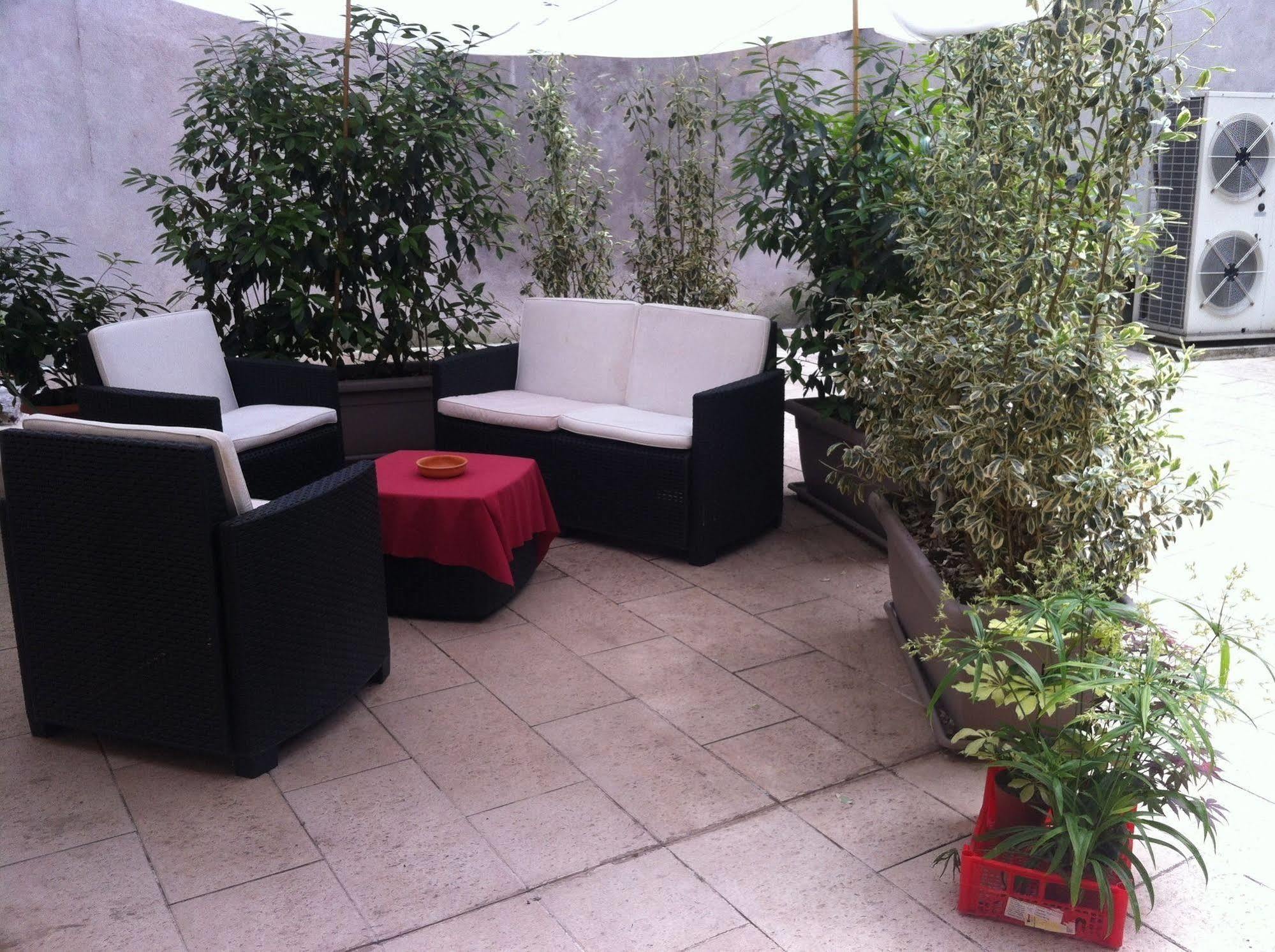 Romeo Design Rooms Verona Luaran gambar